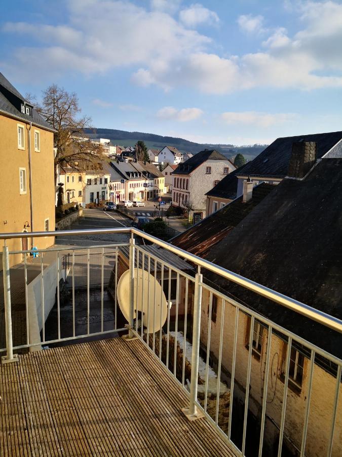 Mooi Ruim Appartement In Antieke Stadsboerderij Schonecken Екстер'єр фото