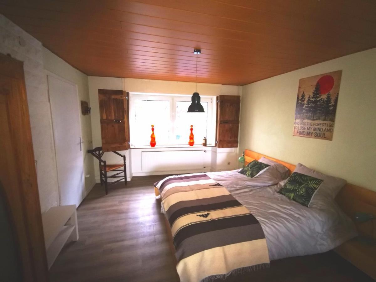 Mooi Ruim Appartement In Antieke Stadsboerderij Schonecken Екстер'єр фото